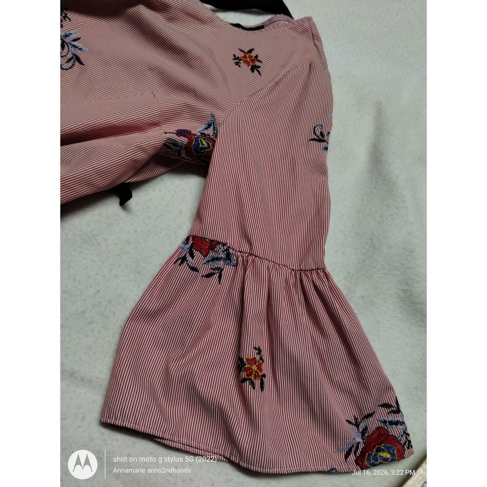 Nine West Medium Pink Embroidered Floral Bell Sleeve Striped Blouse Boho Top - Picture 8 of 11